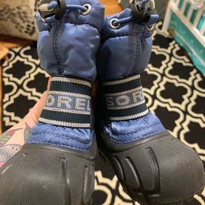 EUC Sorel Toddler winter boots size 5